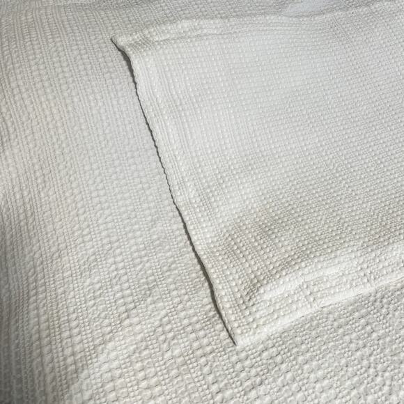 Pottery Barn 100% Cotton Textured White Duvet Cover Size King With Matching Sham - Picture 3 of 10